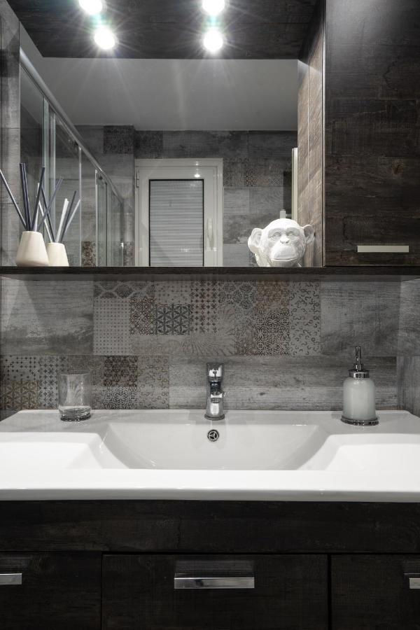 Black Pearl Apt In Koukaki Αθήνα Εξωτερικό φωτογραφία